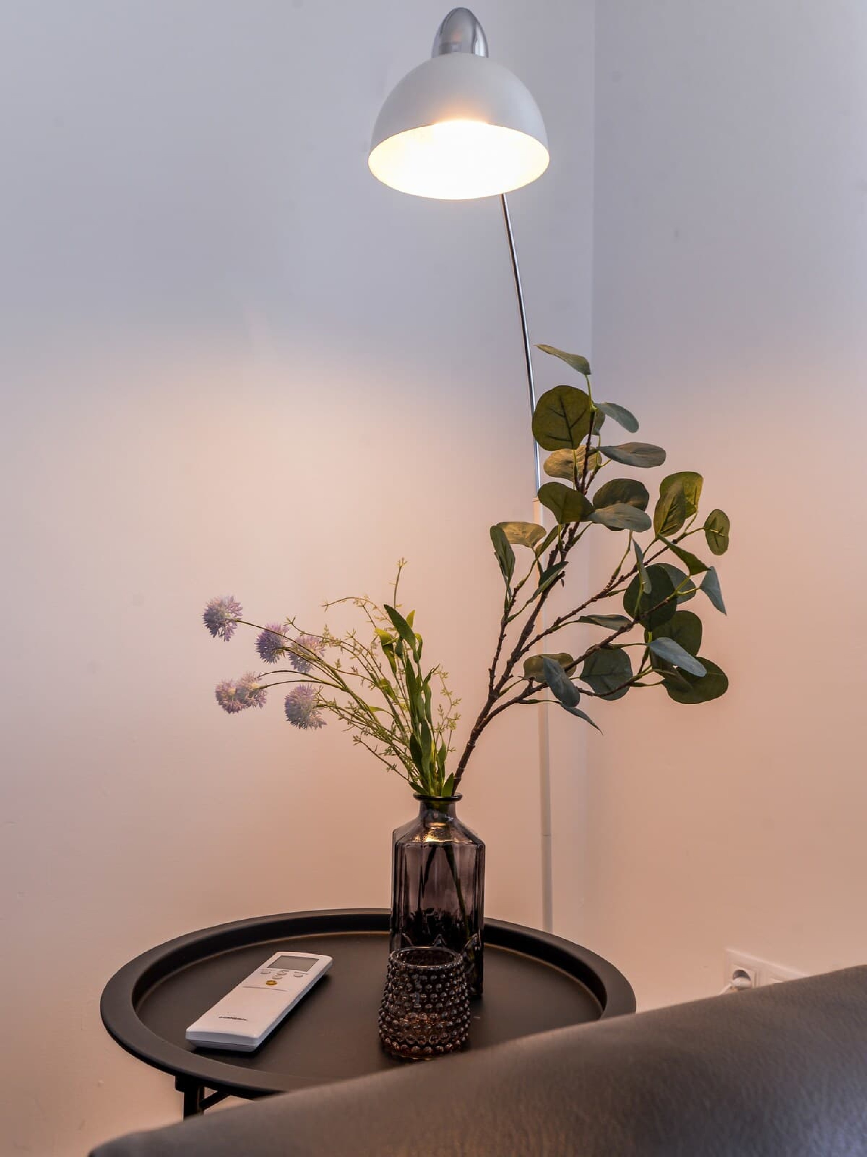 Scoutaround White Logo