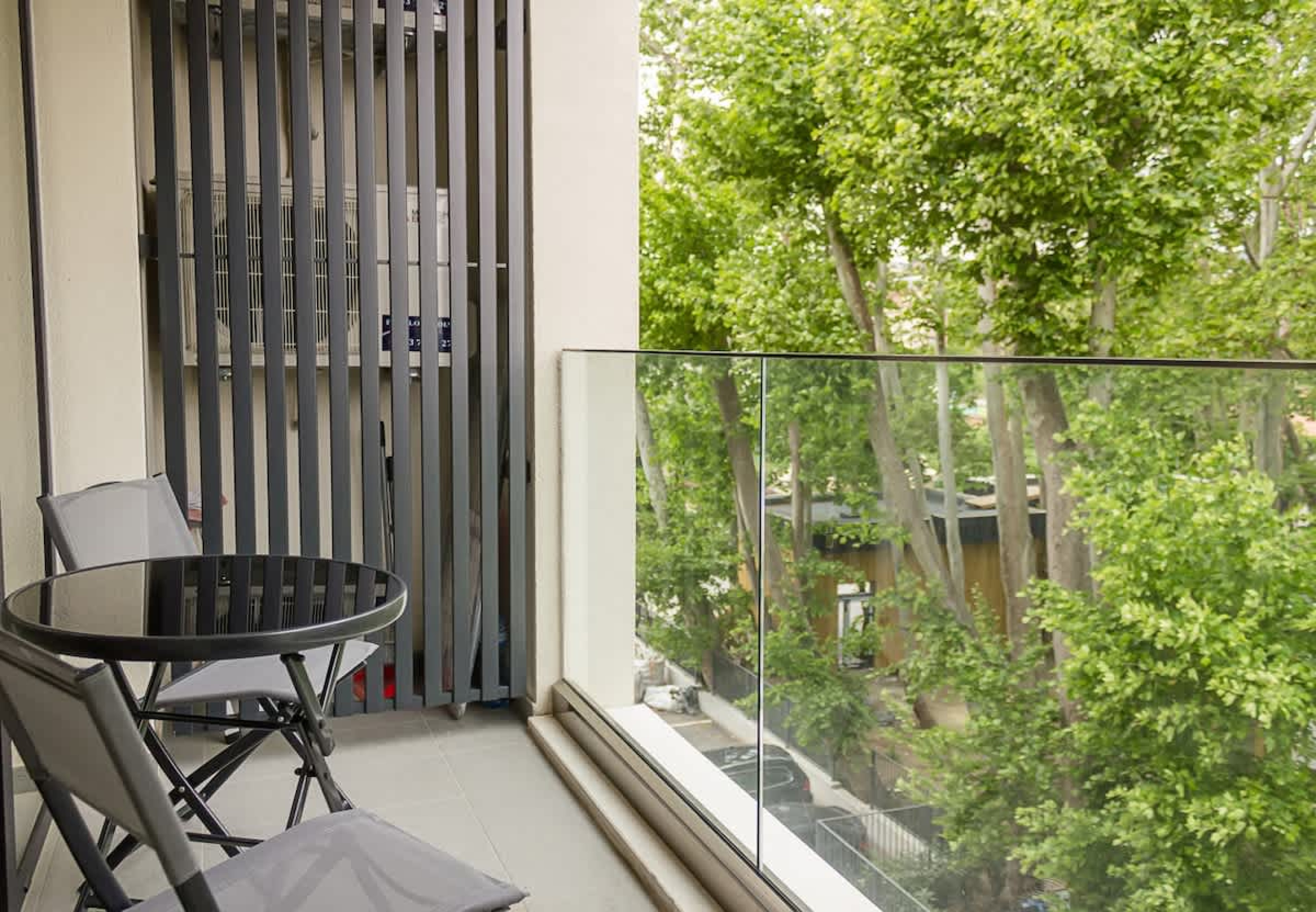 Scoutaround White Logo