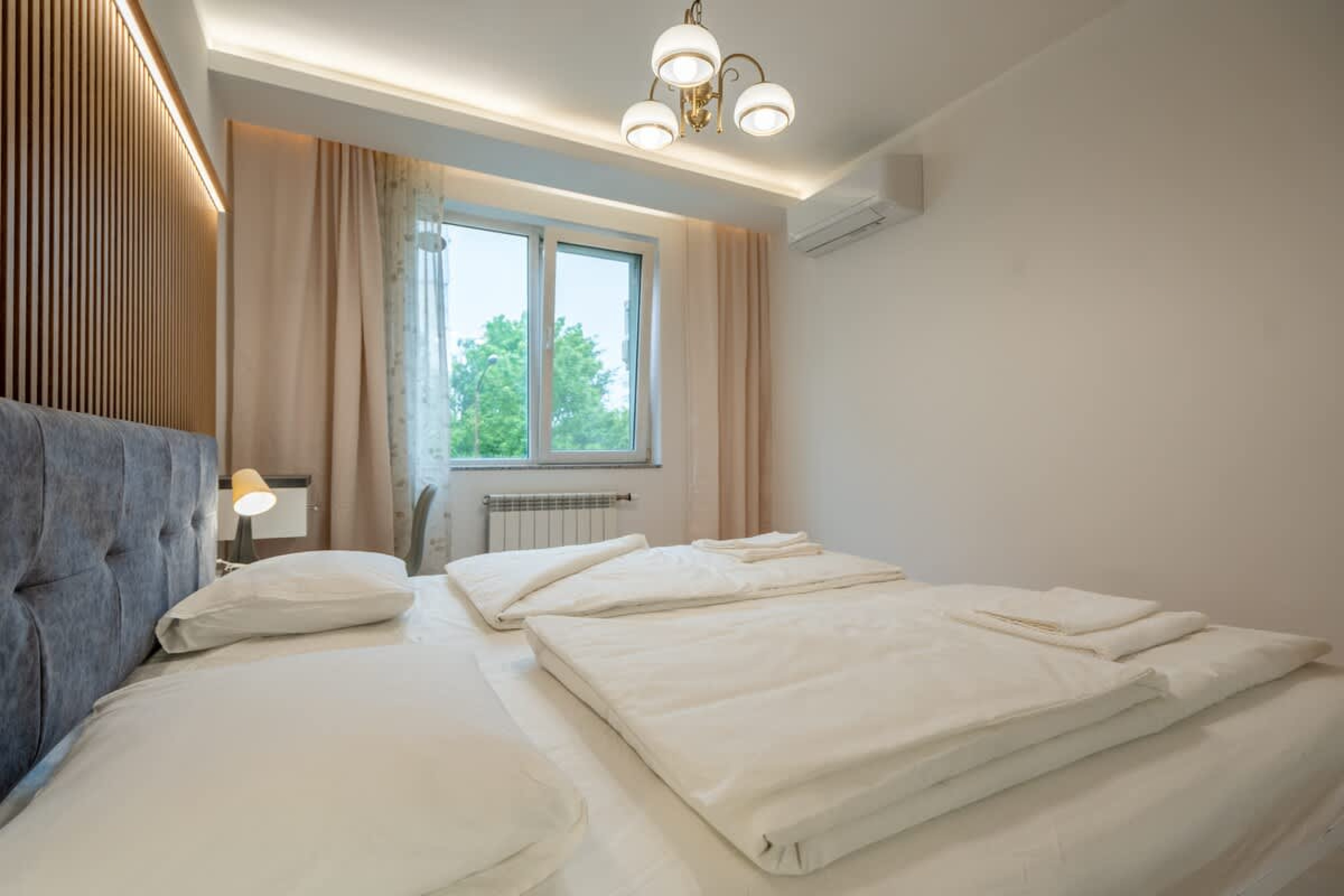 Scoutaround White Logo