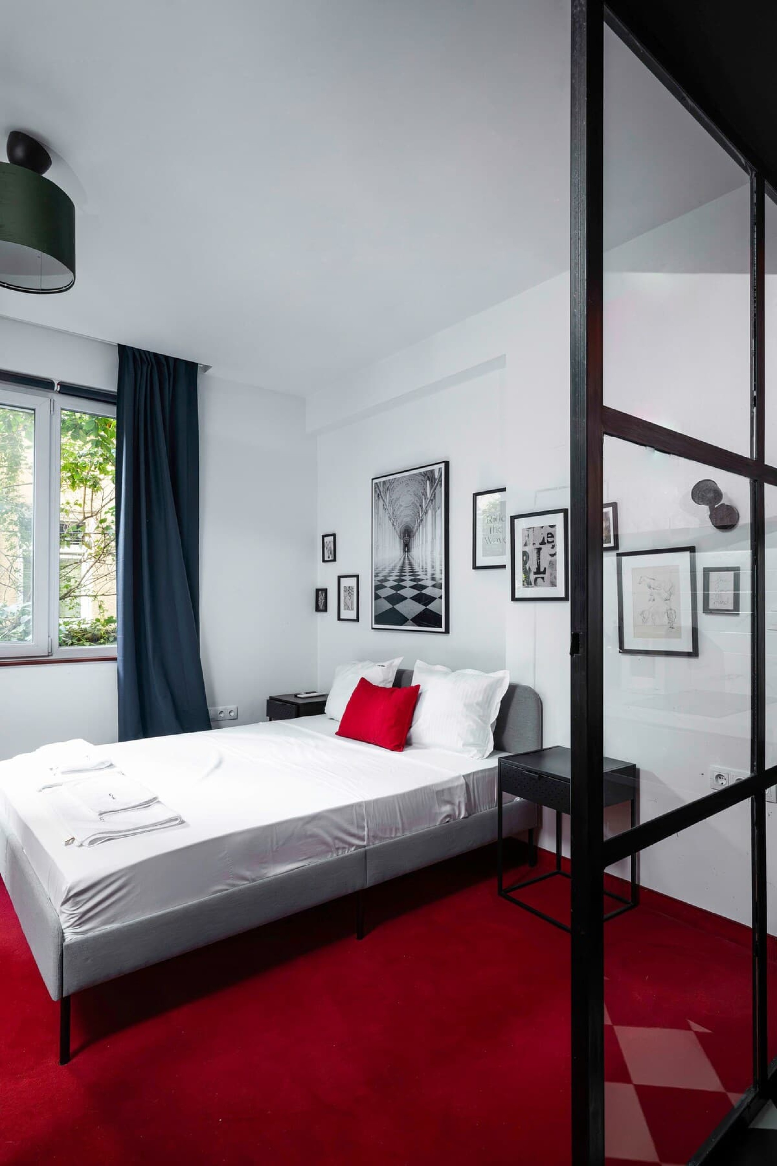 Scoutaround White Logo