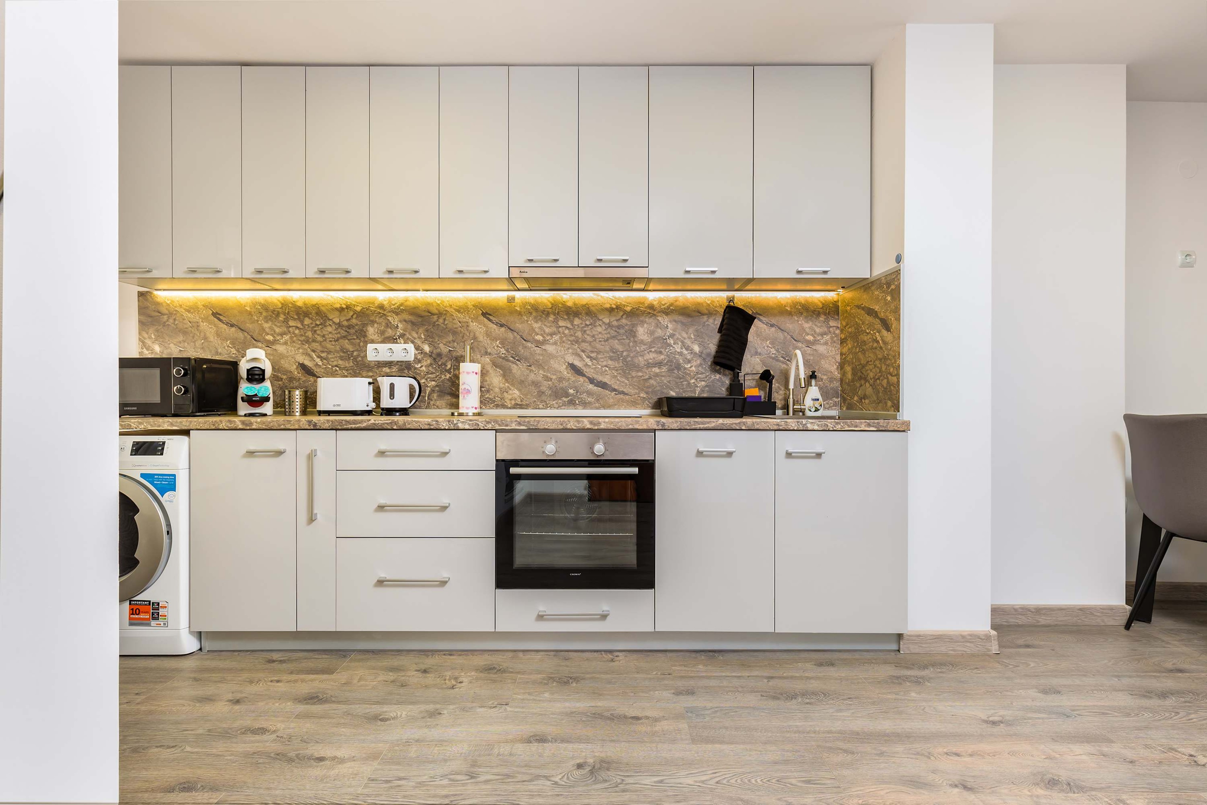 Scoutaround White Logo