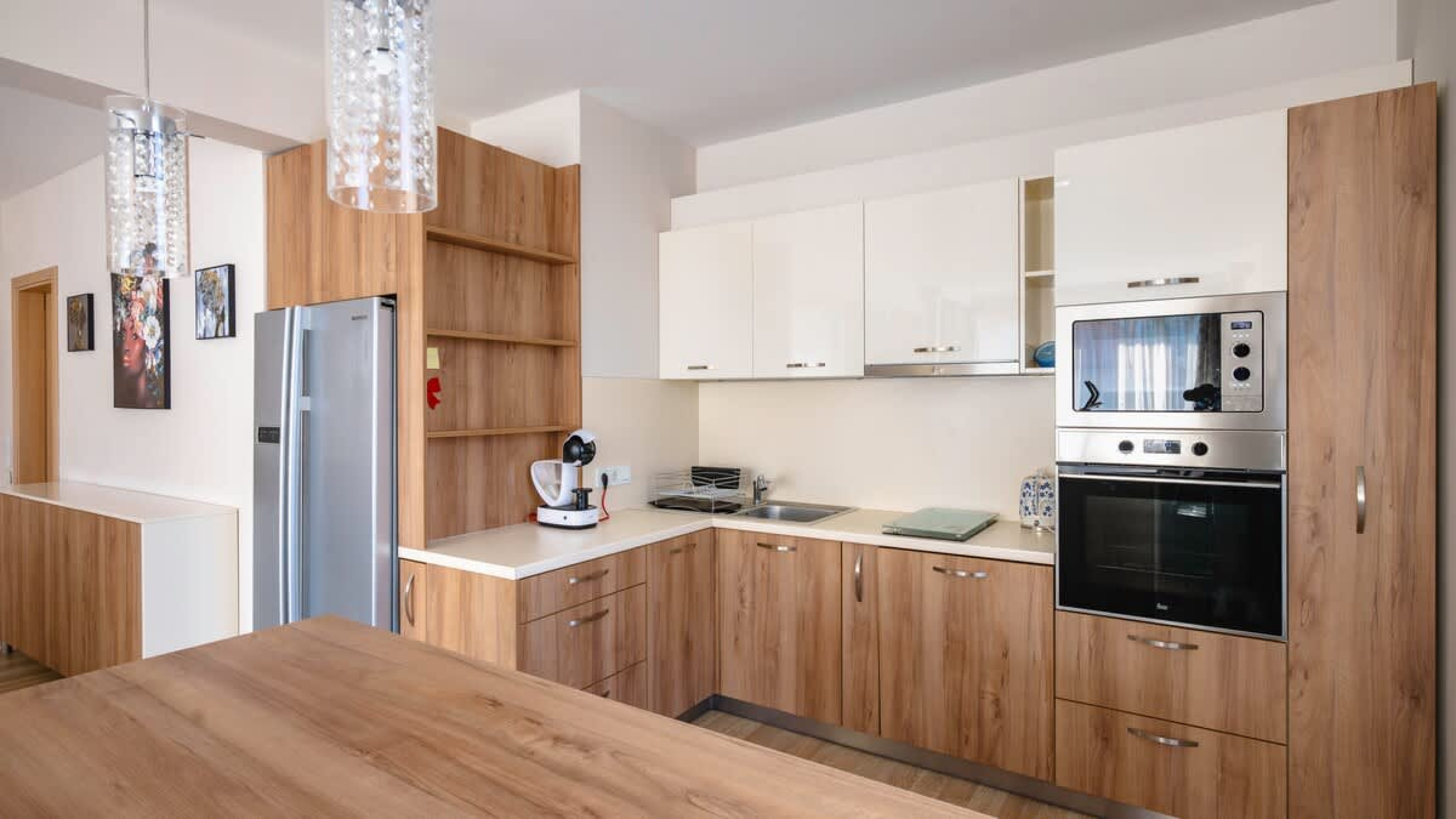 Scoutaround White Logo