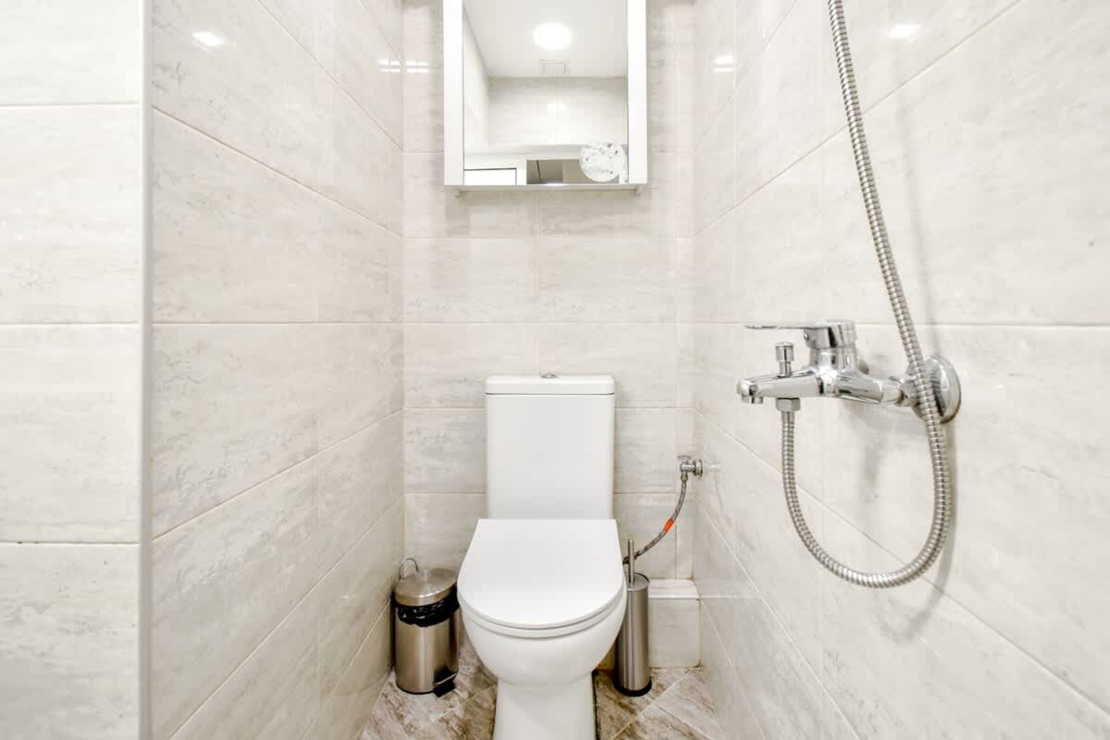 Scoutaround White Logo