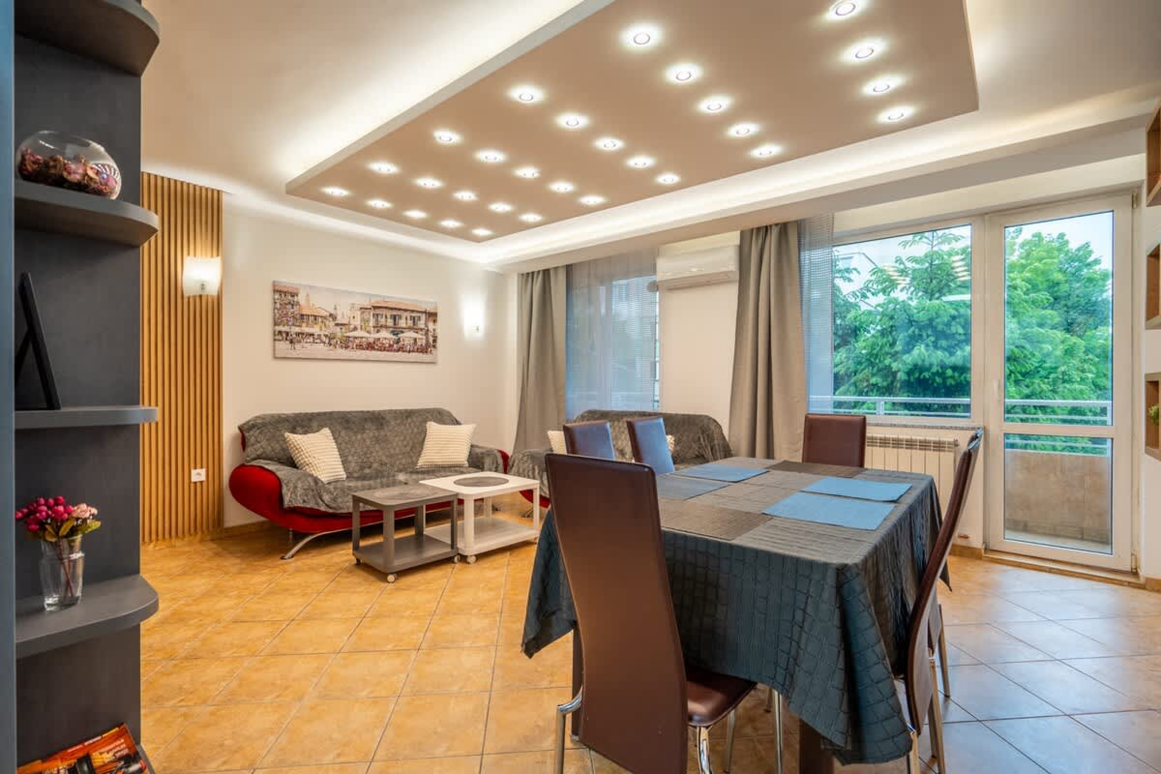 Scoutaround White Logo