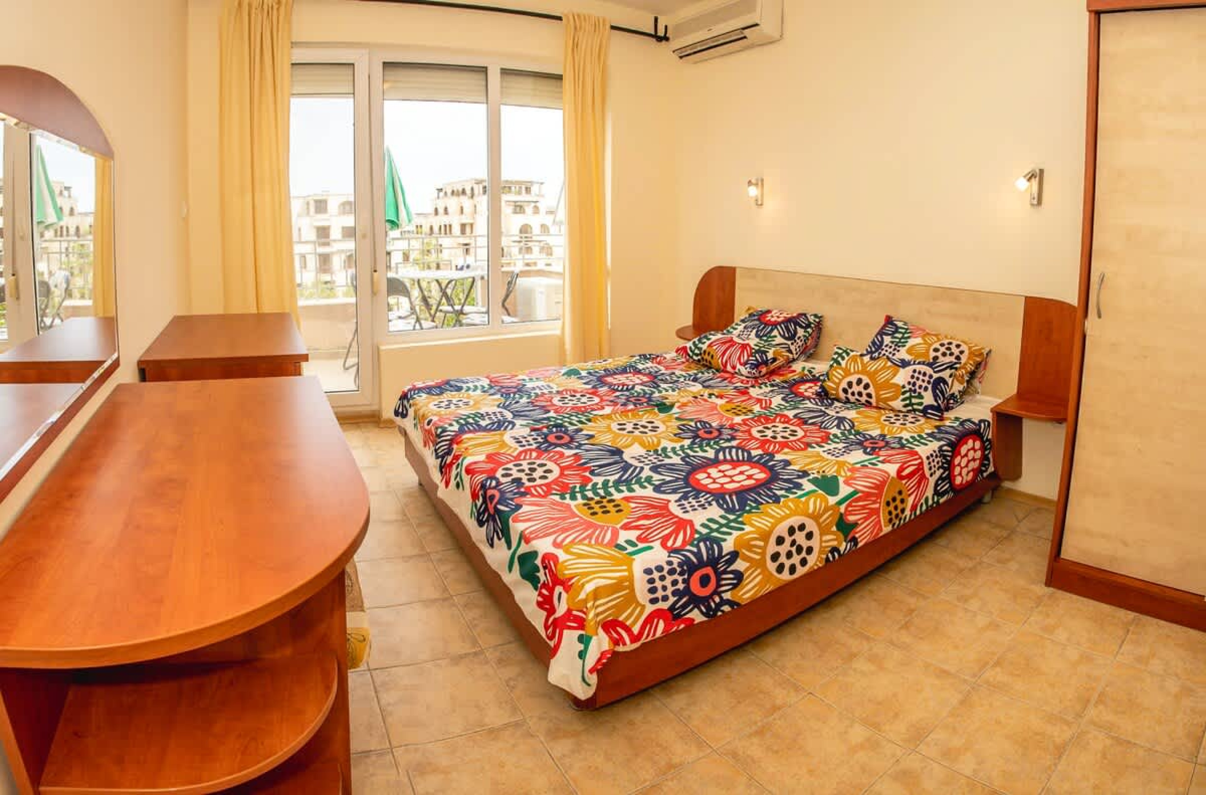 Scoutaround White Logo