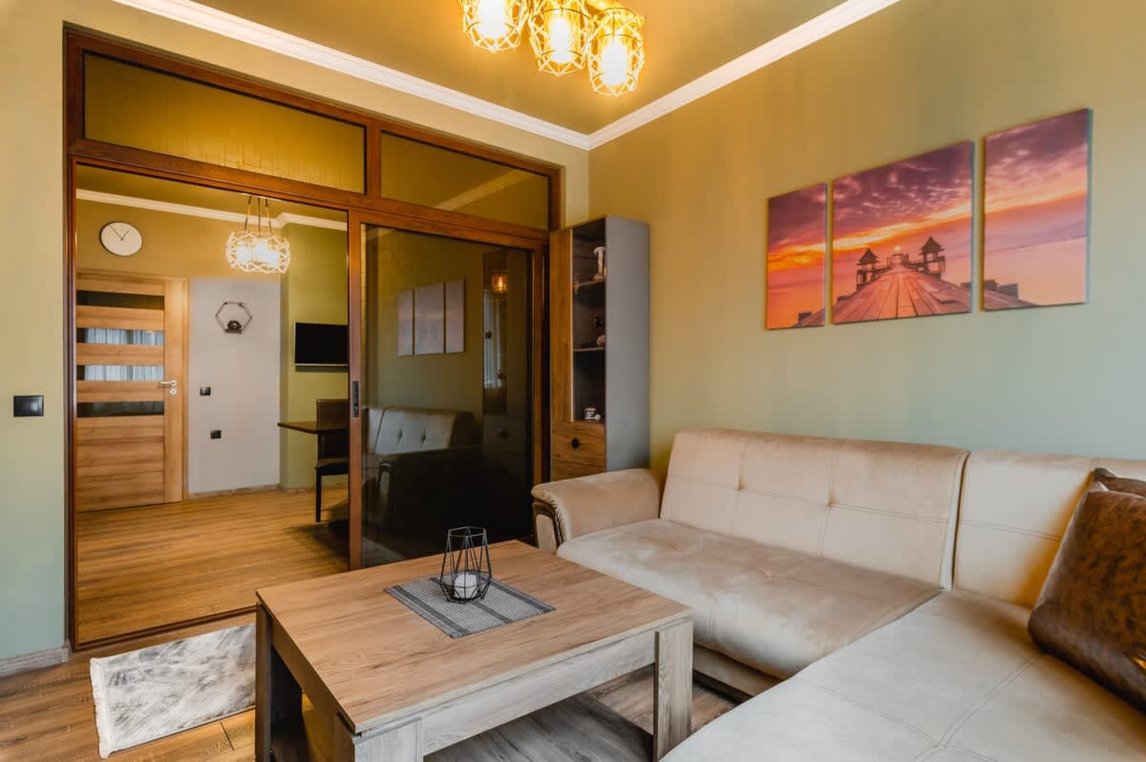 Scoutaround White Logo