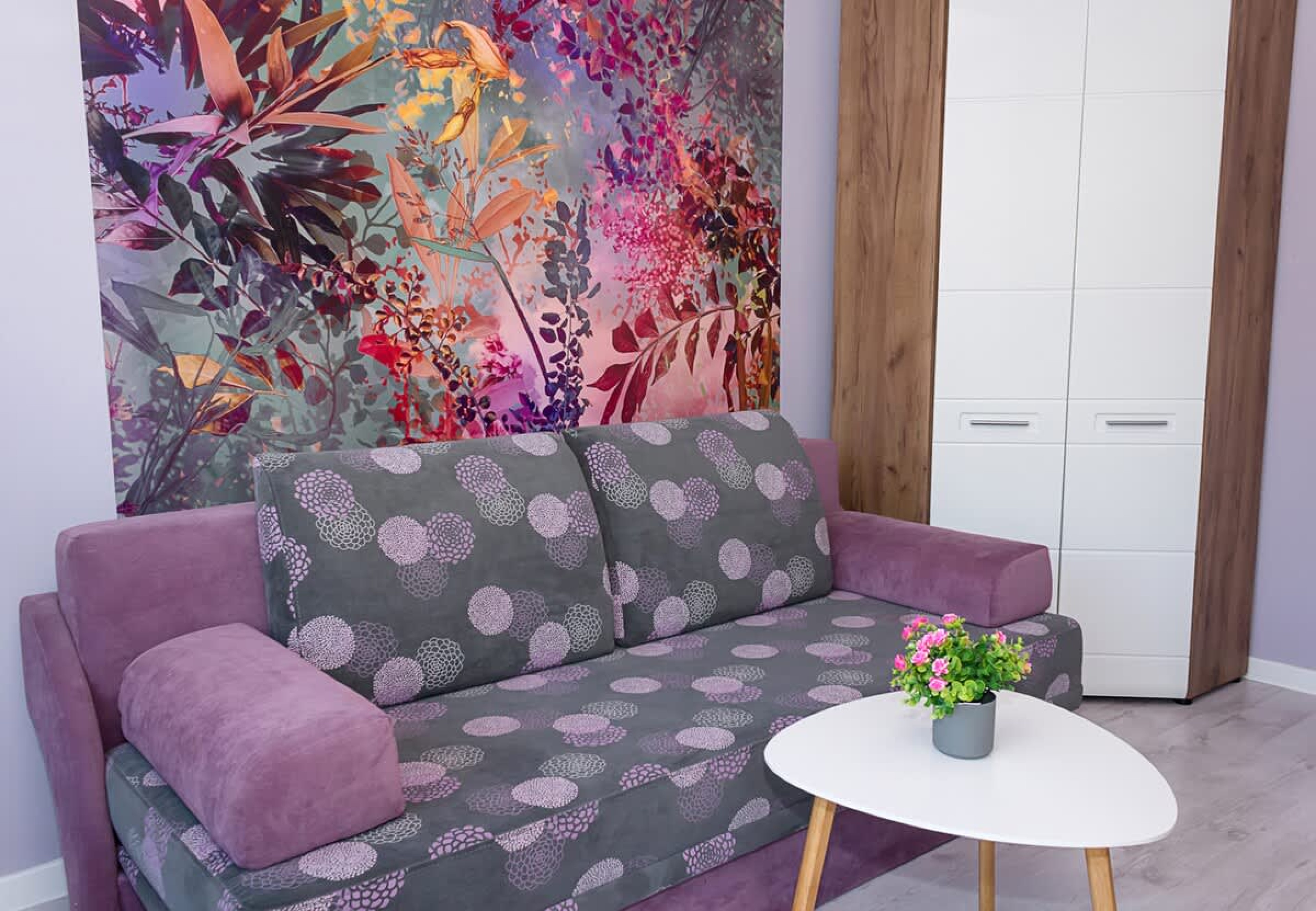 Scoutaround White Logo