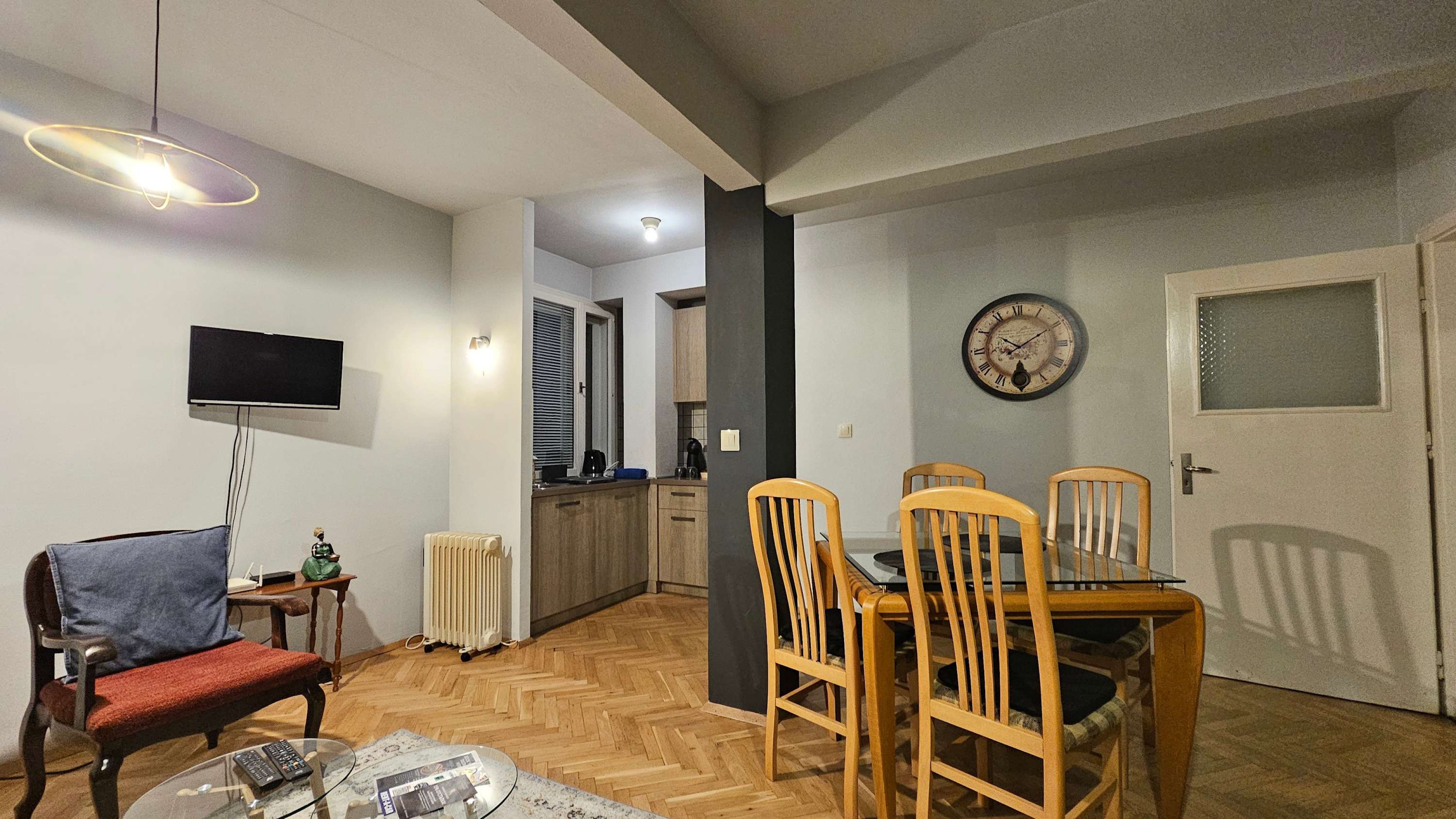 Scoutaround White Logo