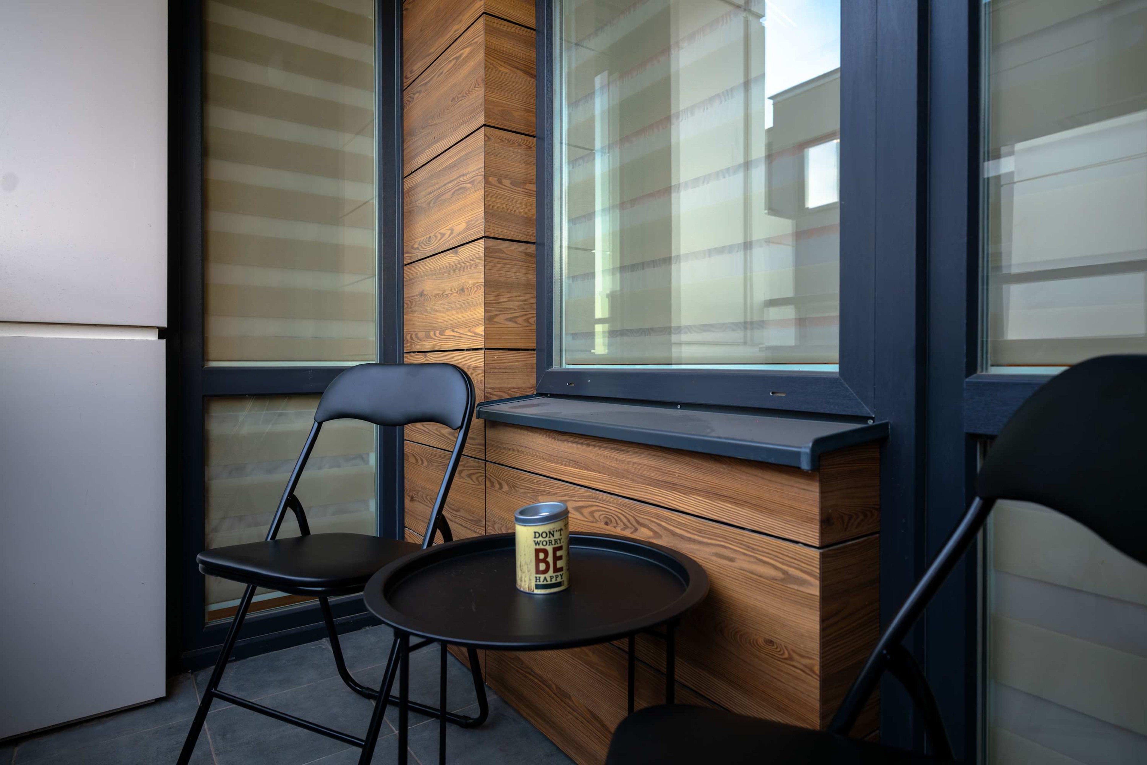 Scoutaround White Logo