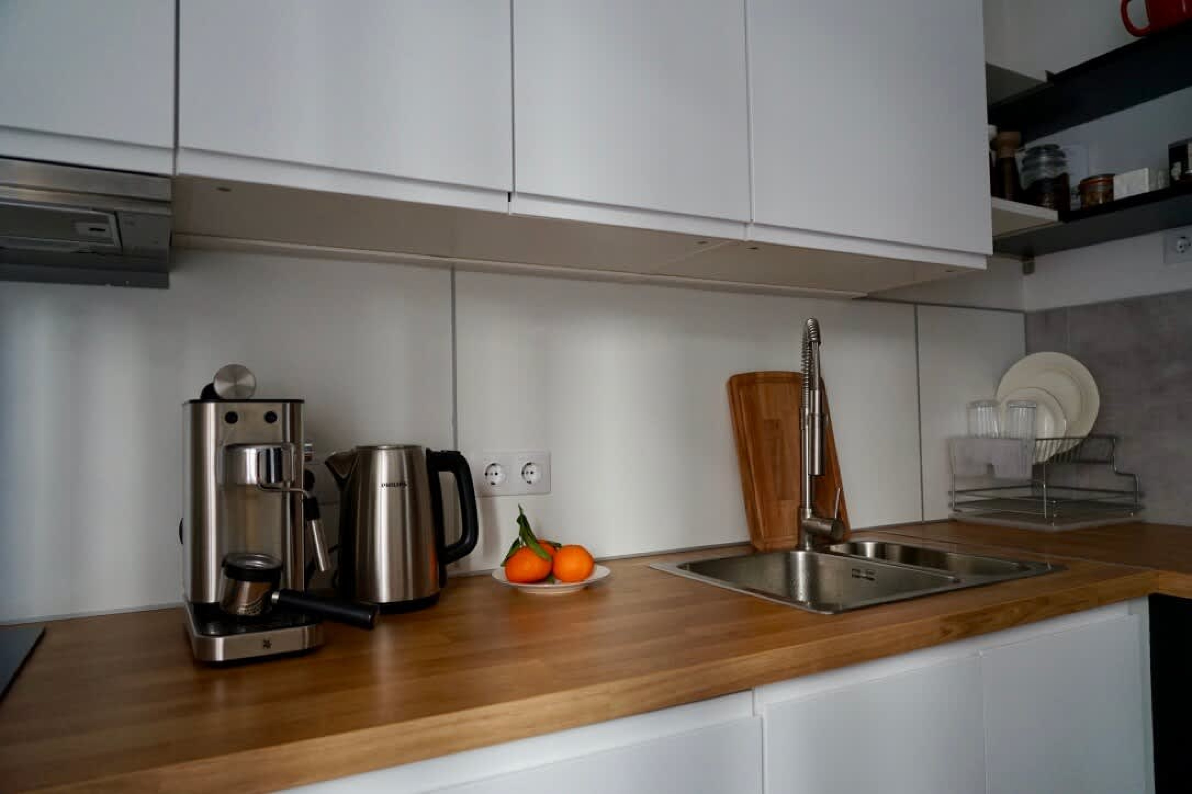 Scoutaround White Logo