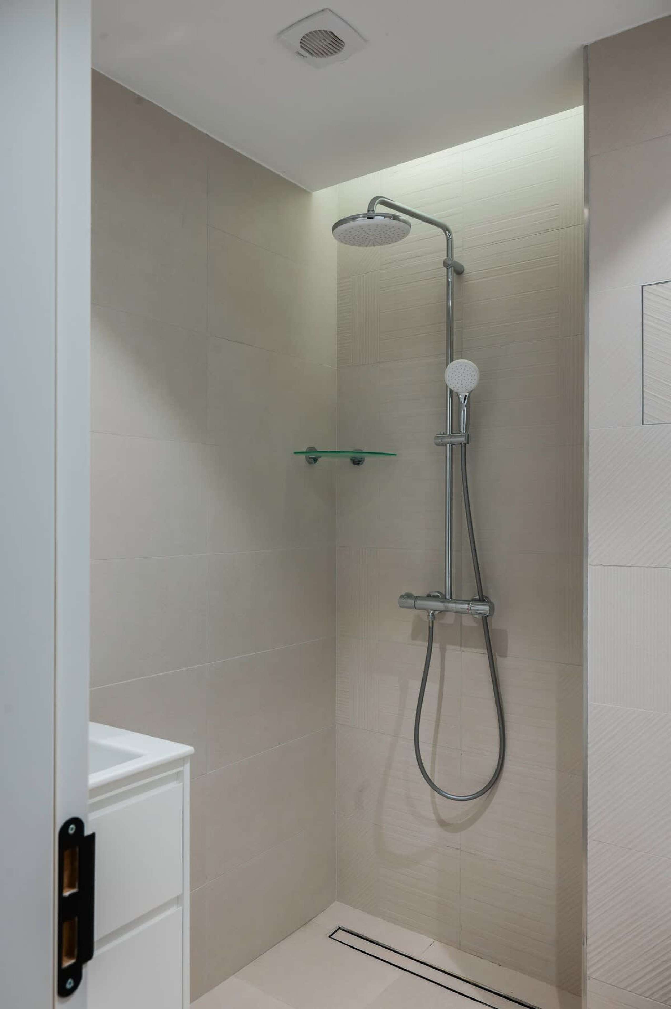 Aviva Living - 4 x Studios - Photo 11