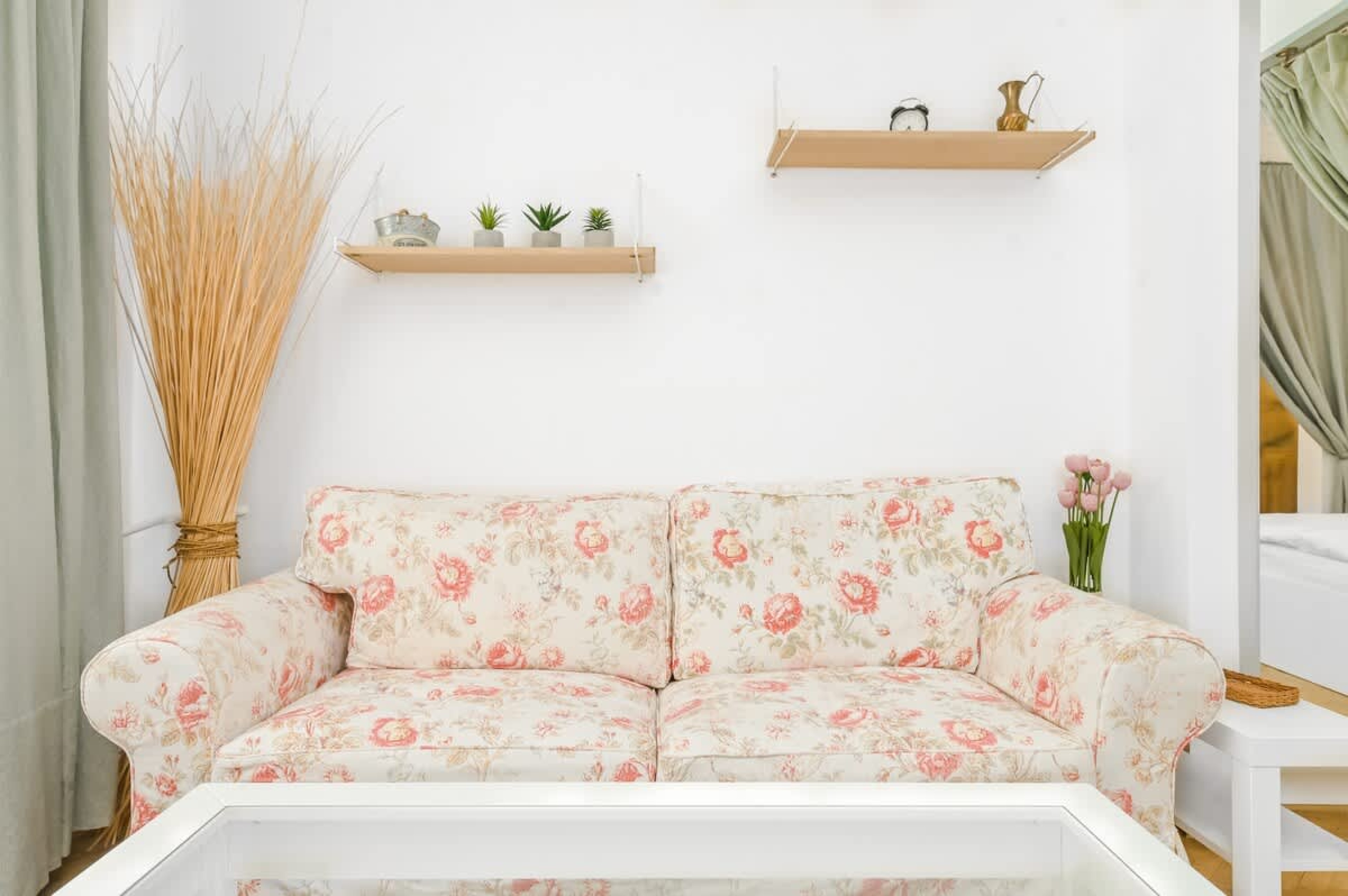 Scoutaround White Logo