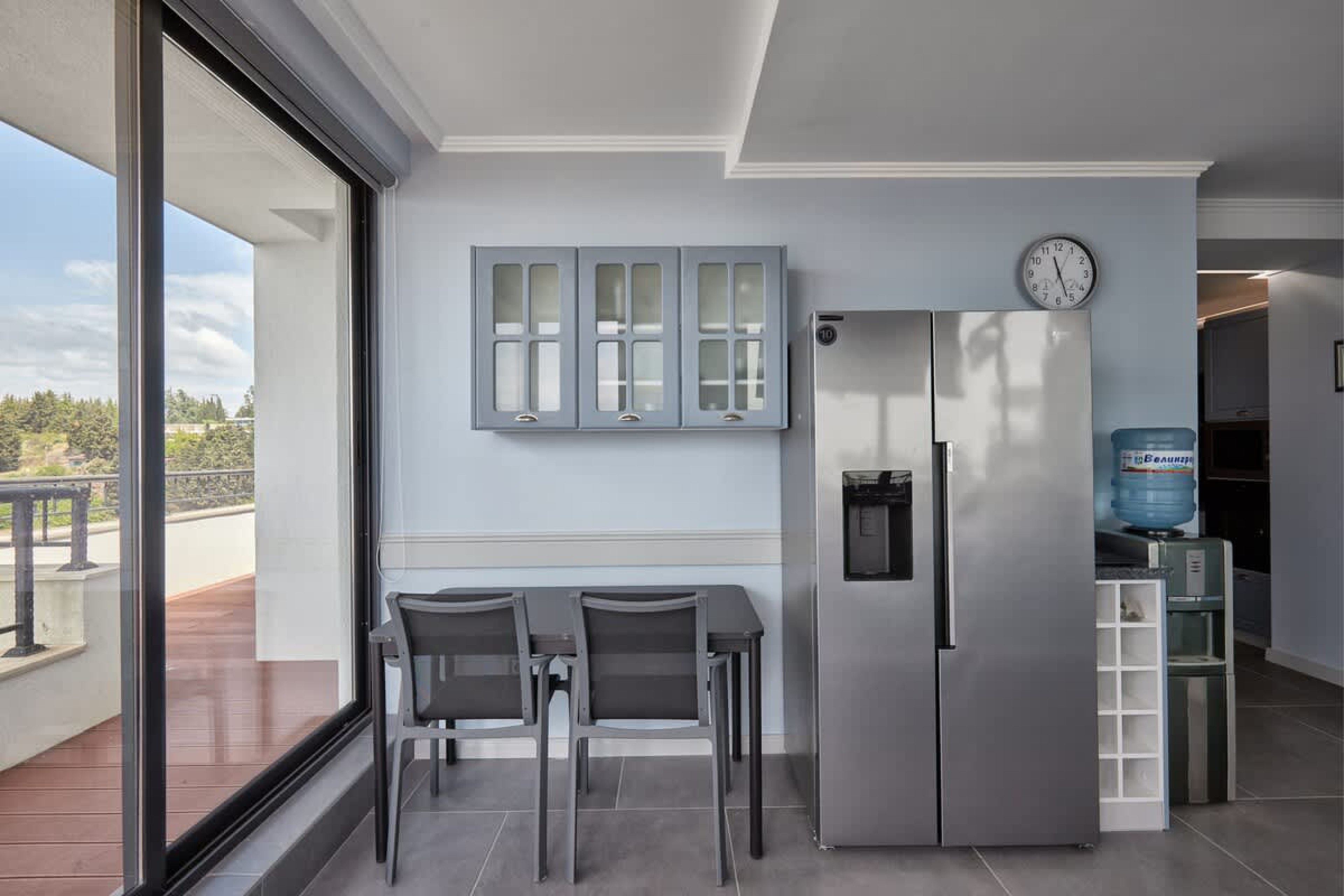 Scoutaround White Logo