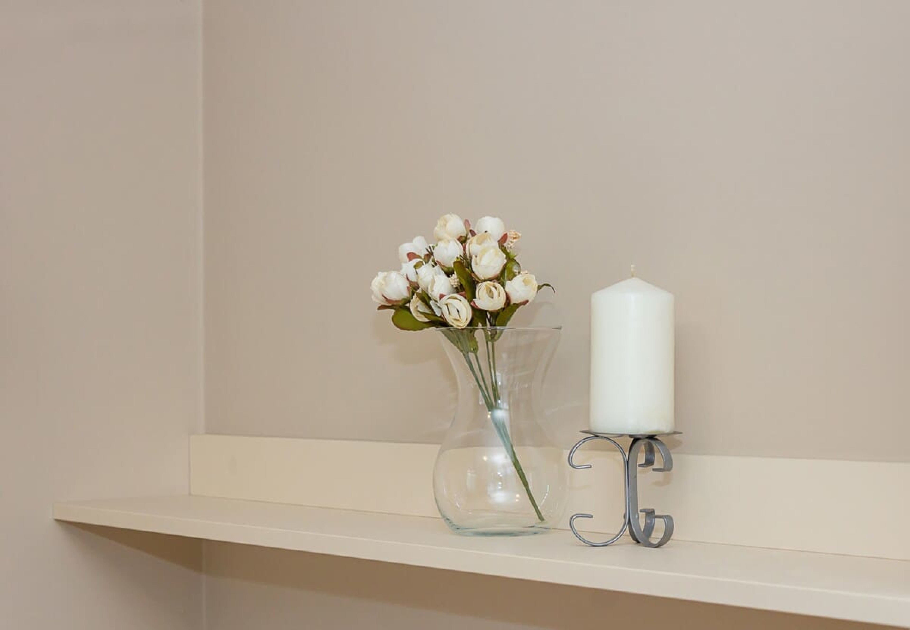 Scoutaround White Logo