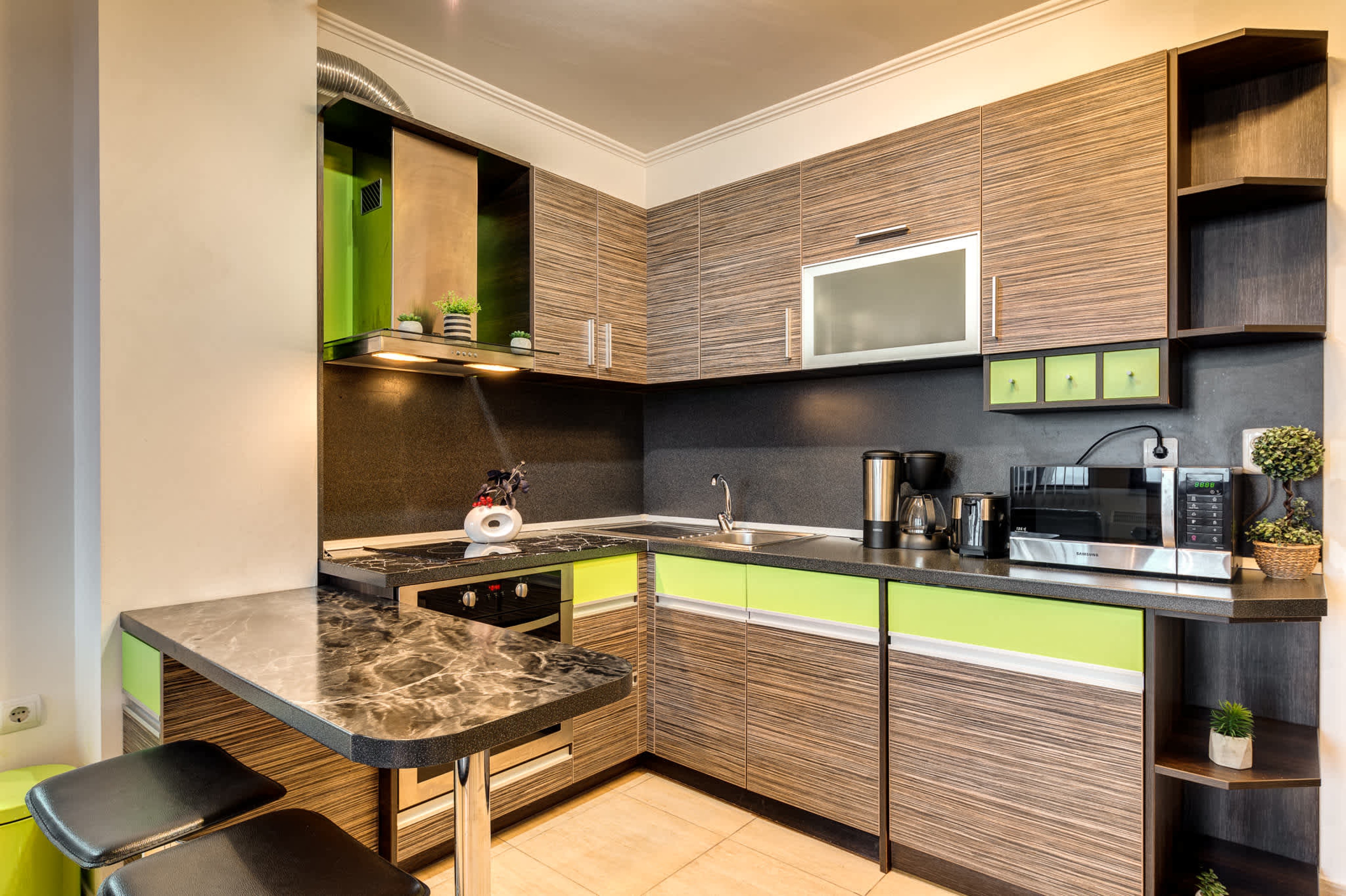 Scoutaround White Logo