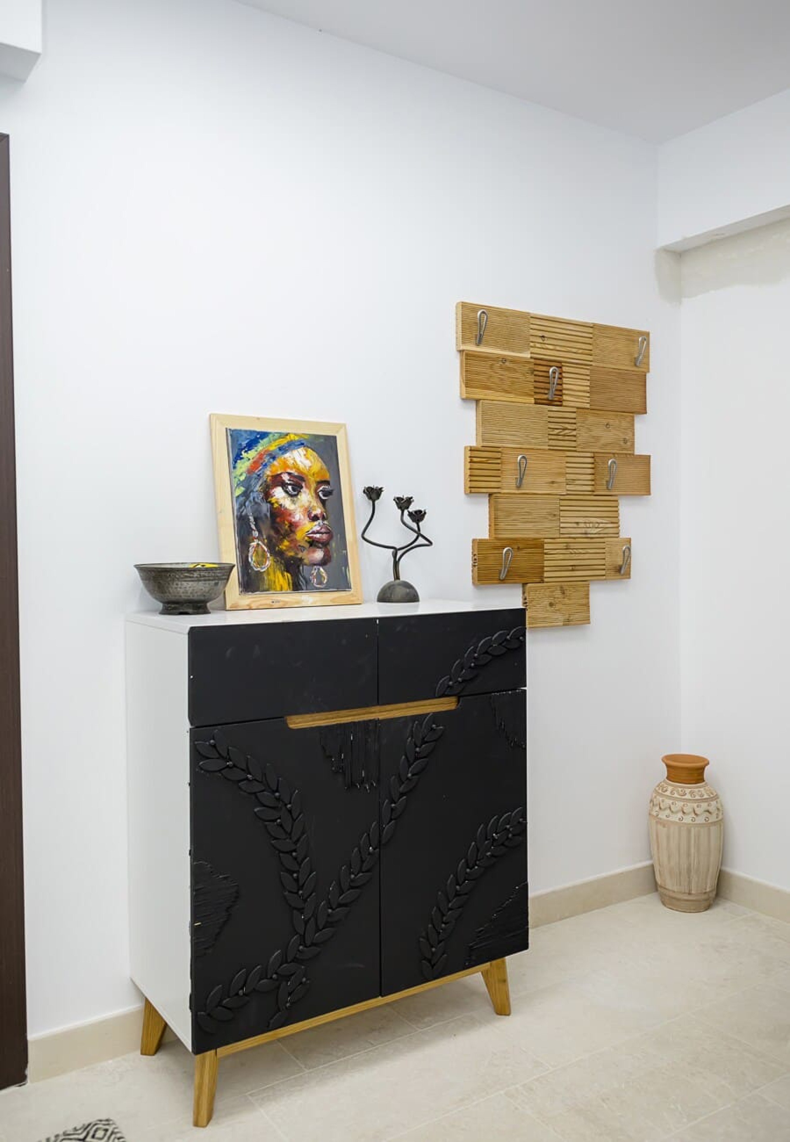 Scoutaround White Logo