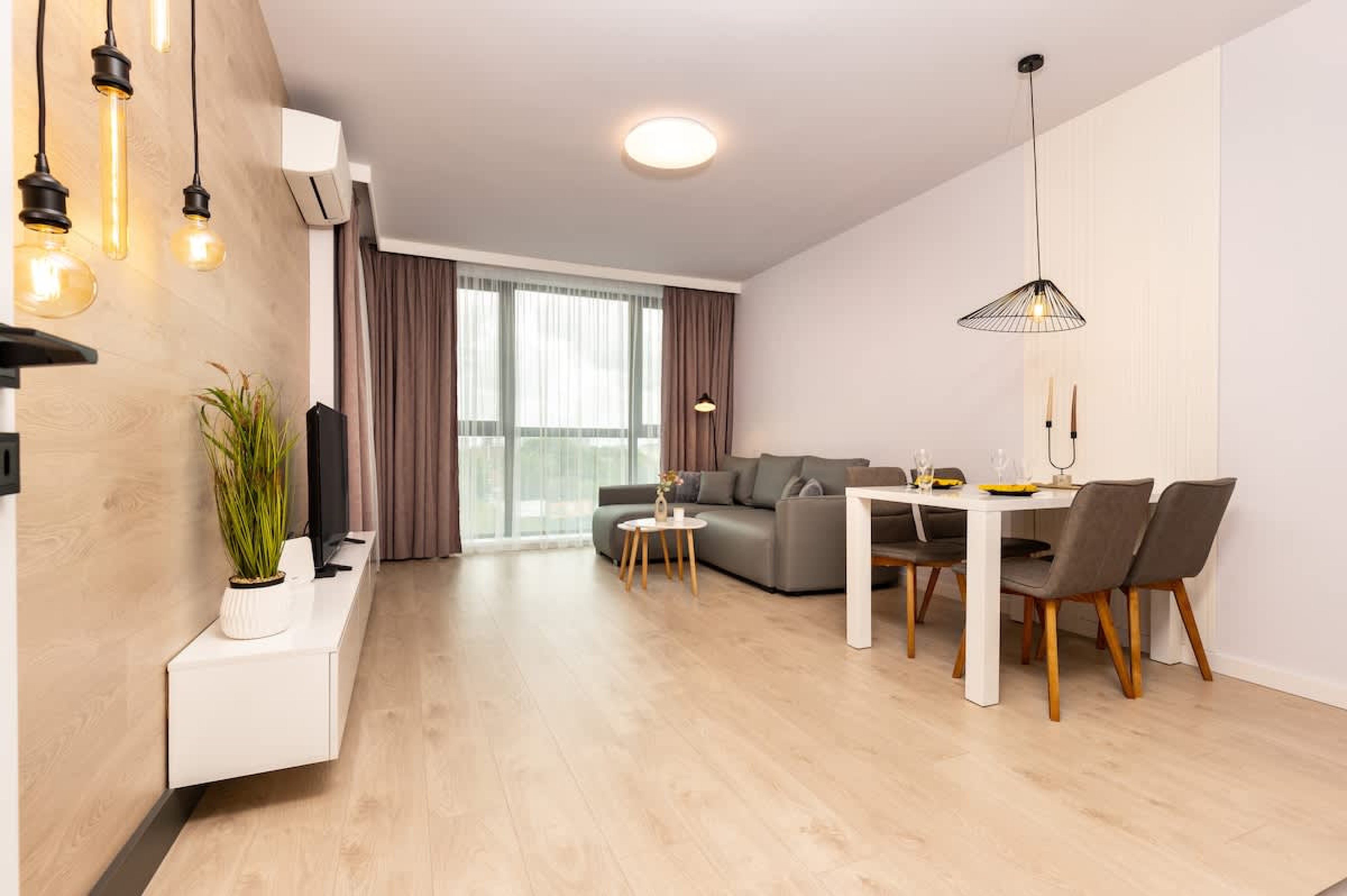 Scoutaround White Logo