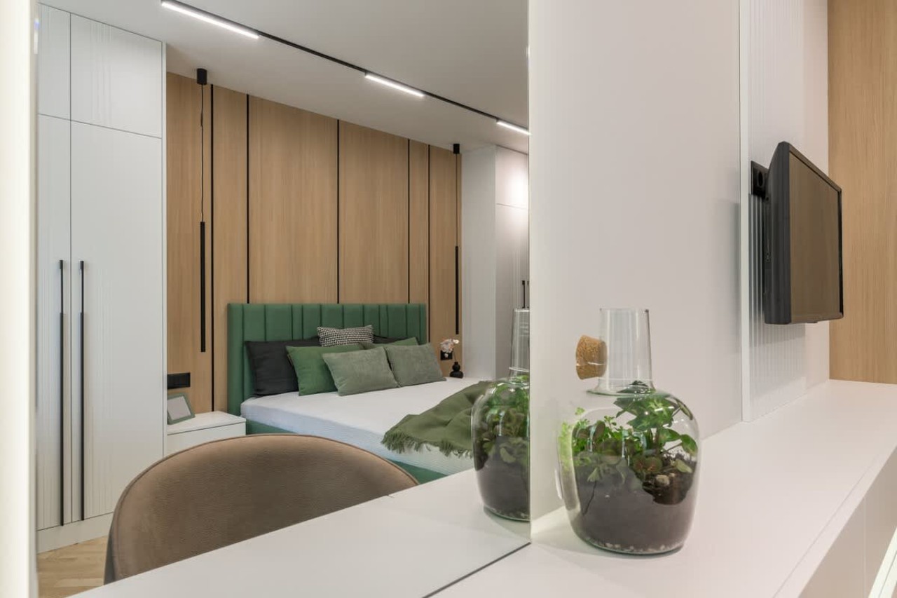 Scoutaround White Logo