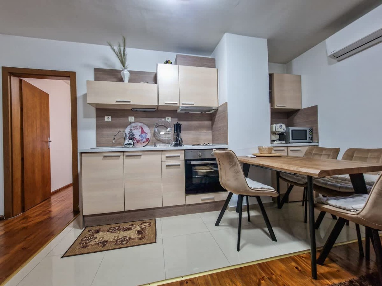 Central Bansko Flat for Rent, Near the Gondola - Photo 3