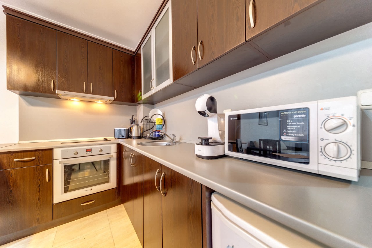 Scoutaround White Logo