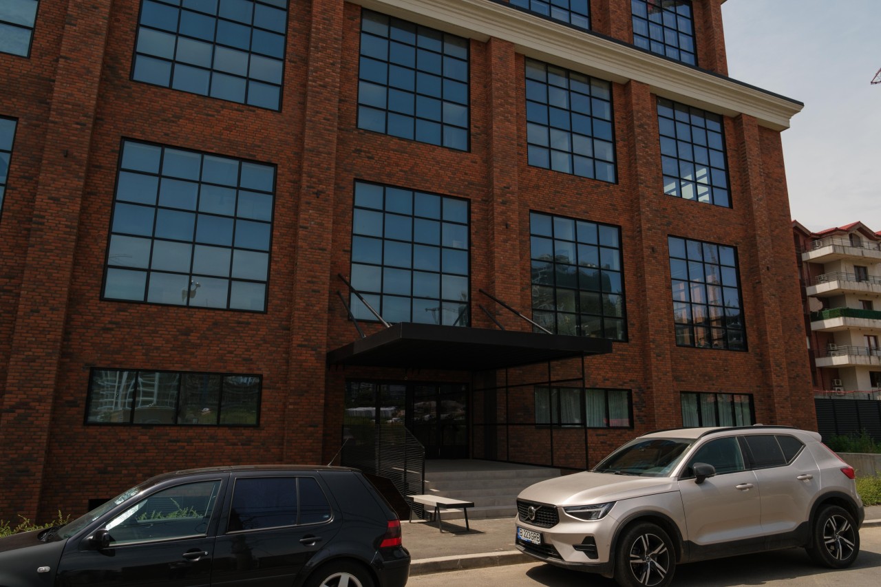 Scoutaround White Logo