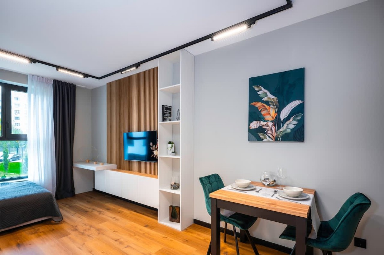 Scoutaround White Logo