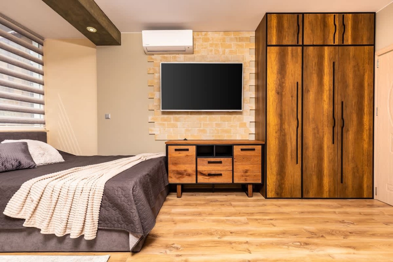 Scoutaround White Logo