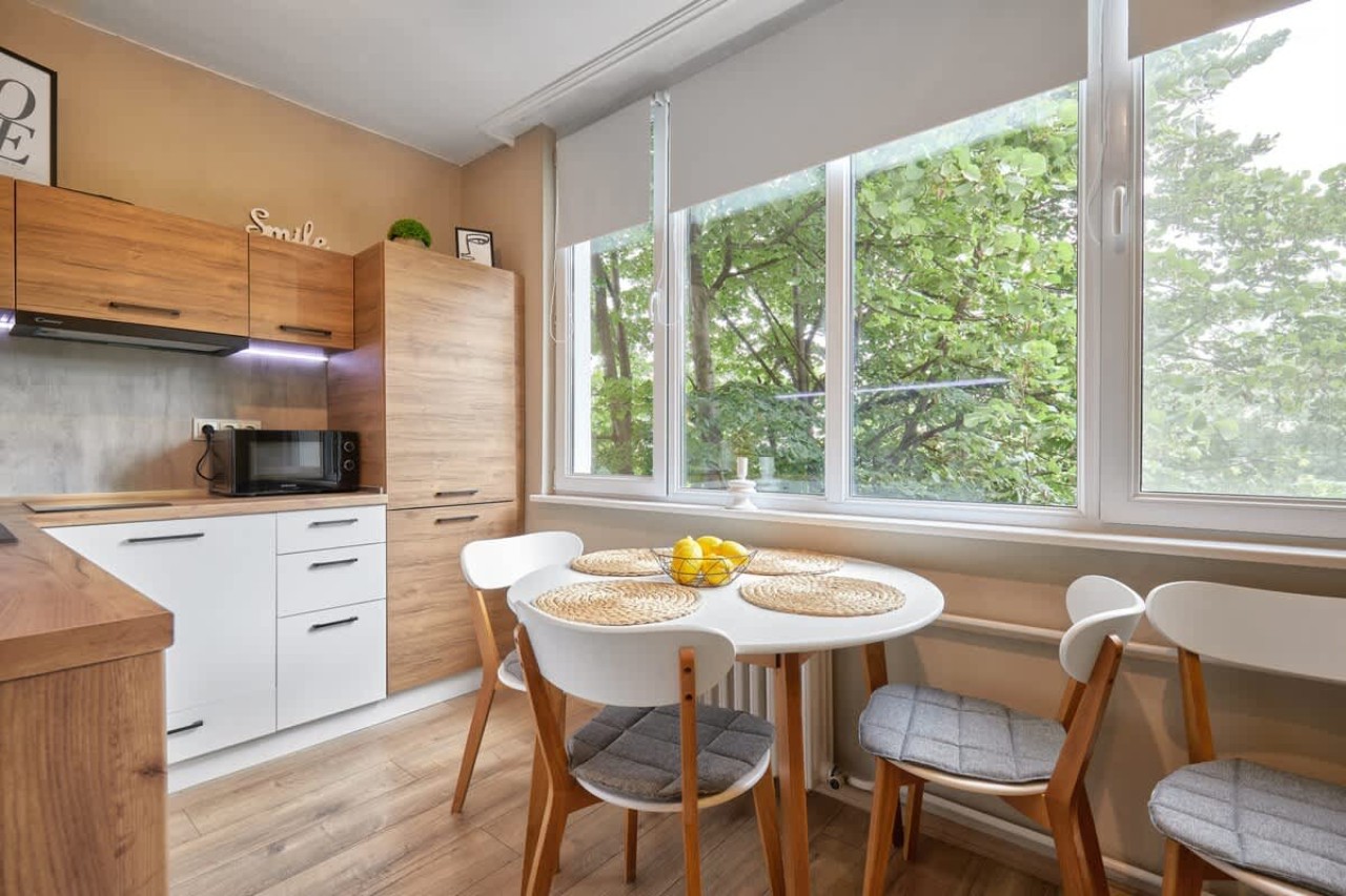 LAZUR  2BD Flat next to the Sea Garden - Photo 3