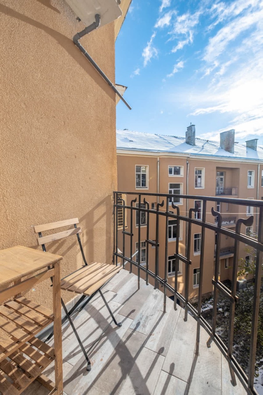 Scoutaround White Logo