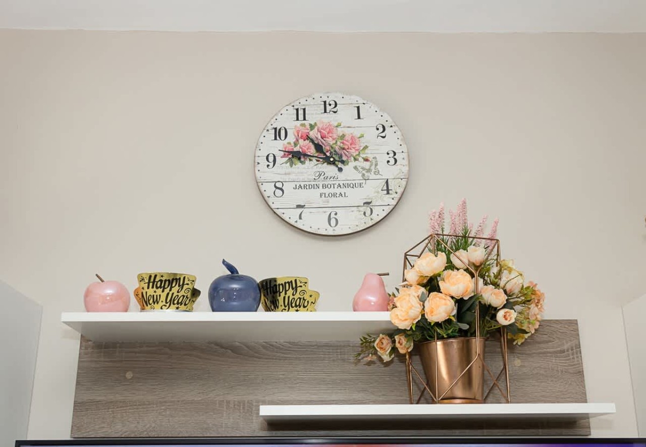 Scoutaround White Logo