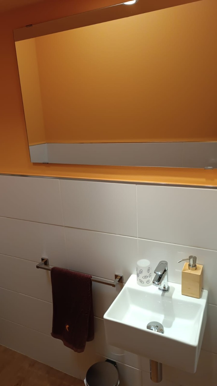 Scoutaround White Logo