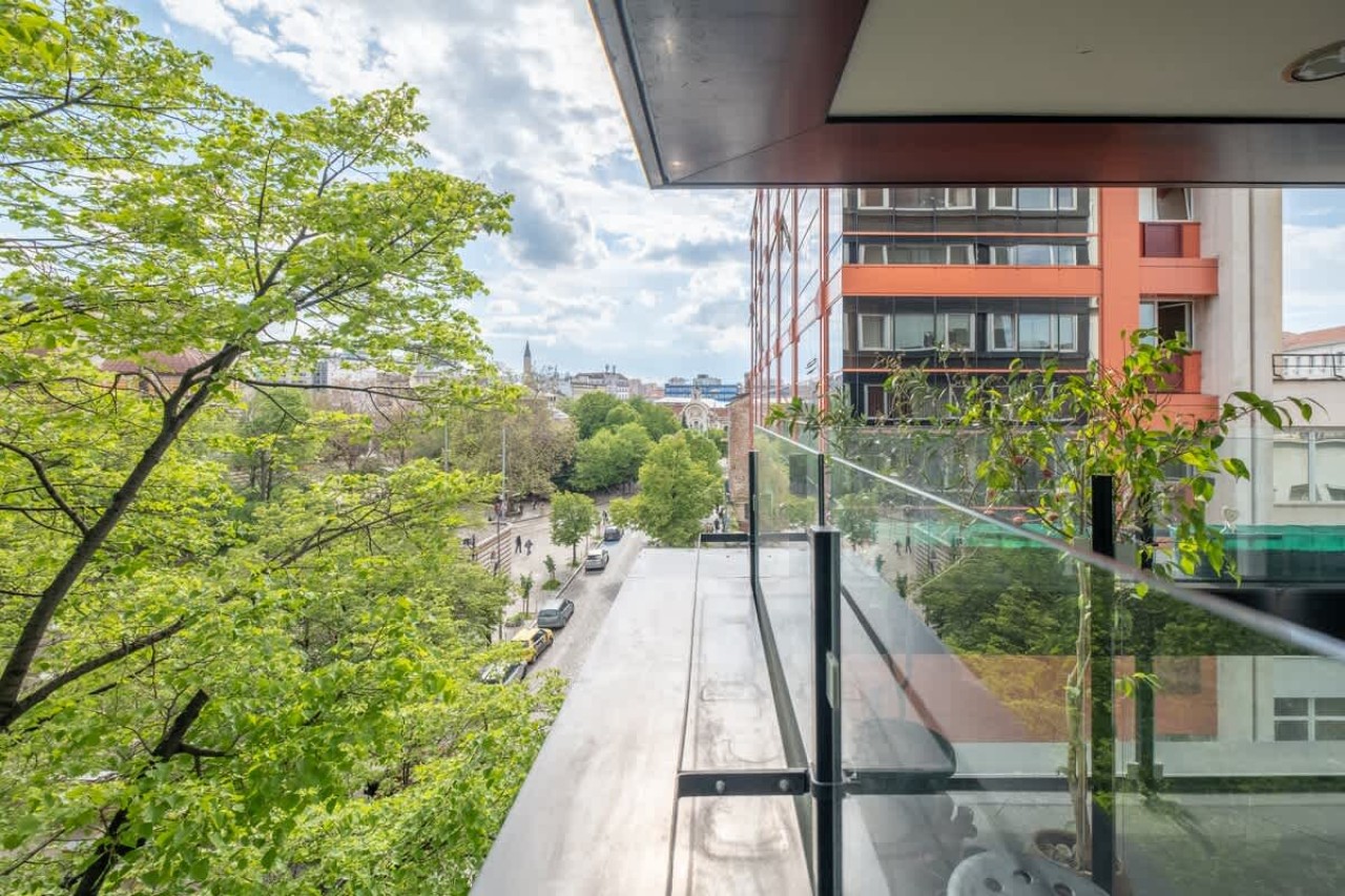 Scoutaround White Logo