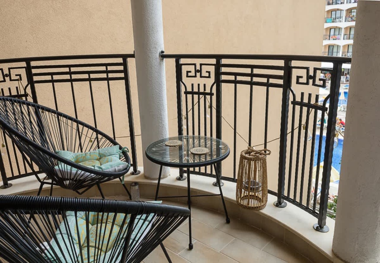 Stylish Flat with Free Pool Access, Bendita Mare - Photo 4