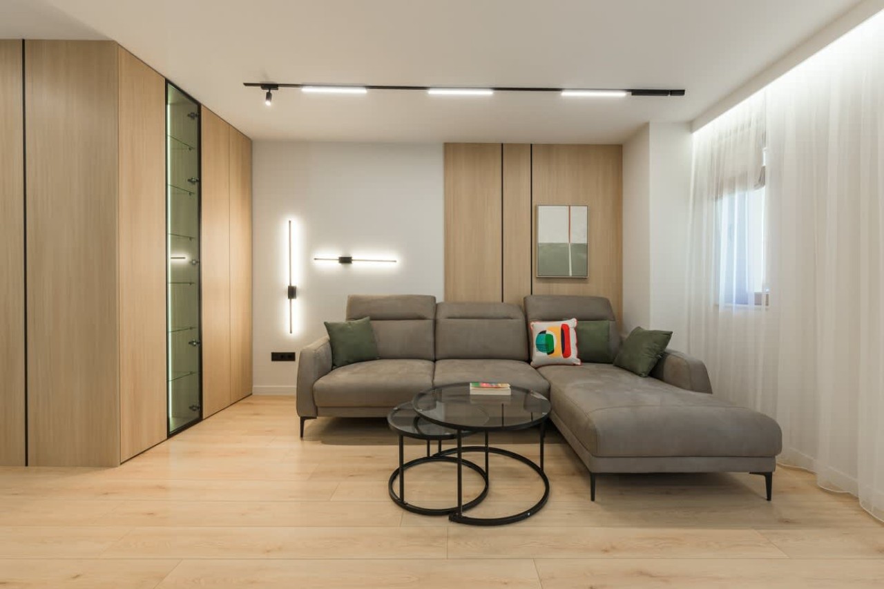 Scoutaround White Logo