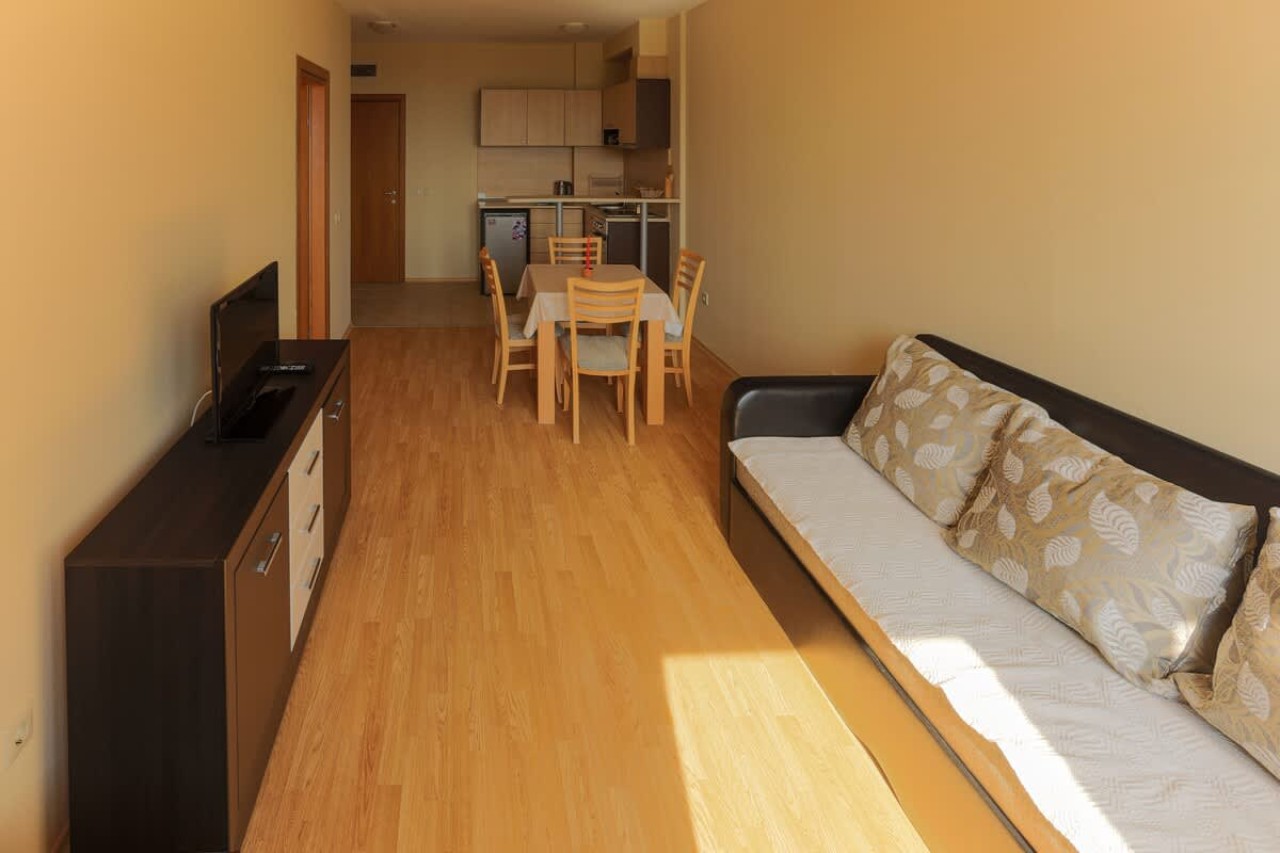 Scoutaround White Logo