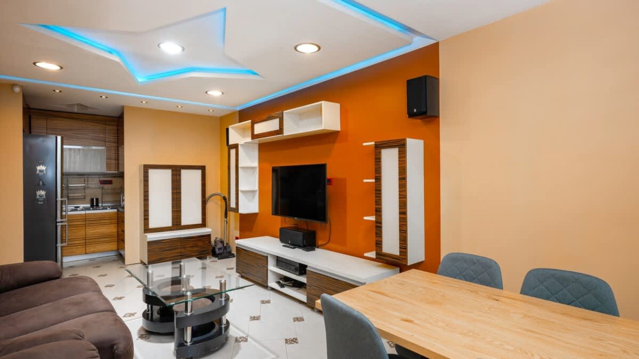 Scoutaround White Logo