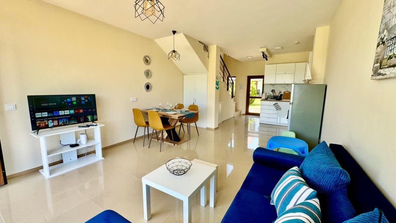 Scoutaround White Logo