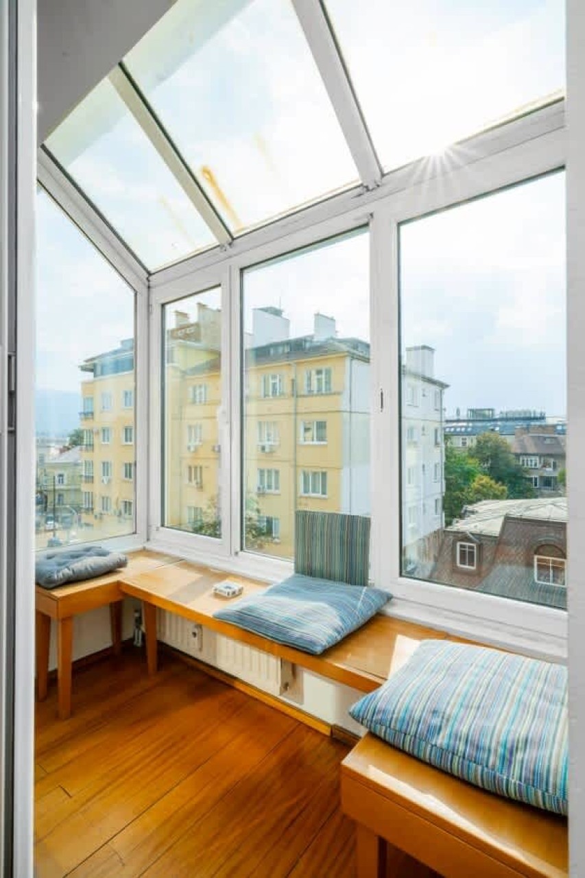 Scoutaround White Logo