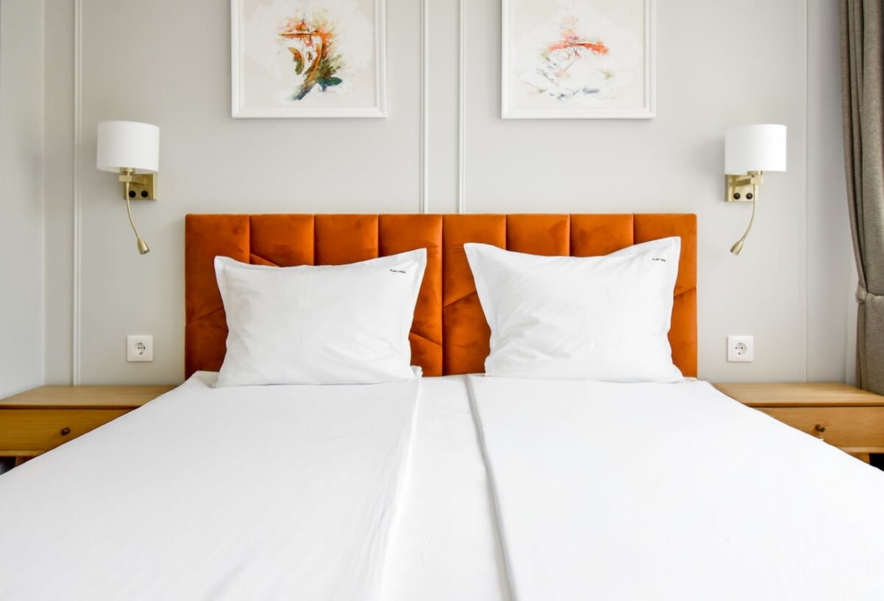 Stylish 2BD with Balcony &amp; Desk near Vitosha Blvd - Photo 2