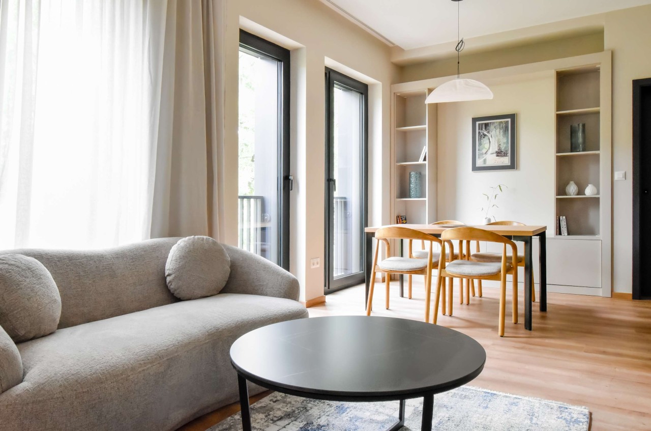 Scoutaround White Logo