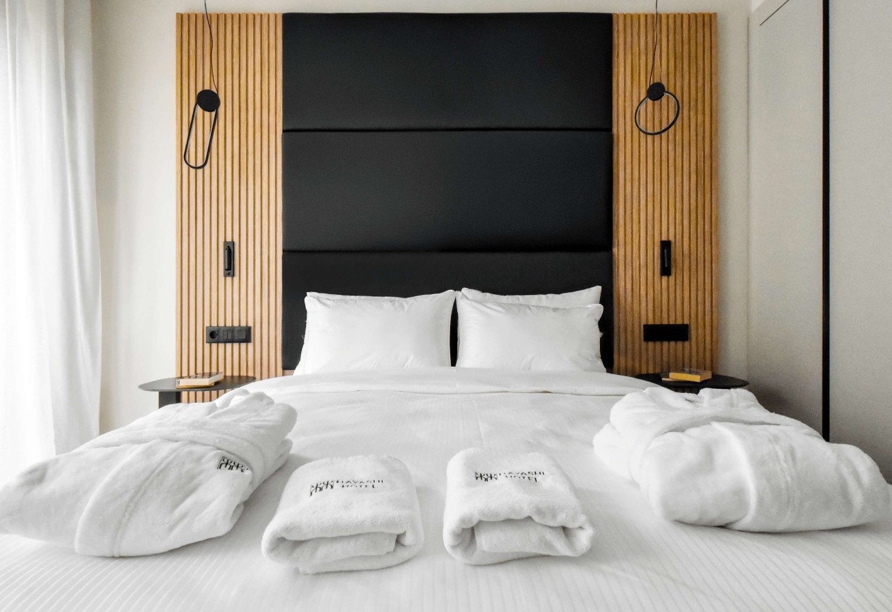 Scoutaround White Logo