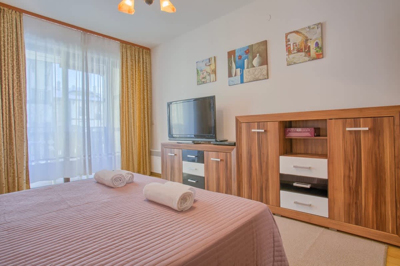 Cozy One-Bedroom apartment with Nature View - Photo 2