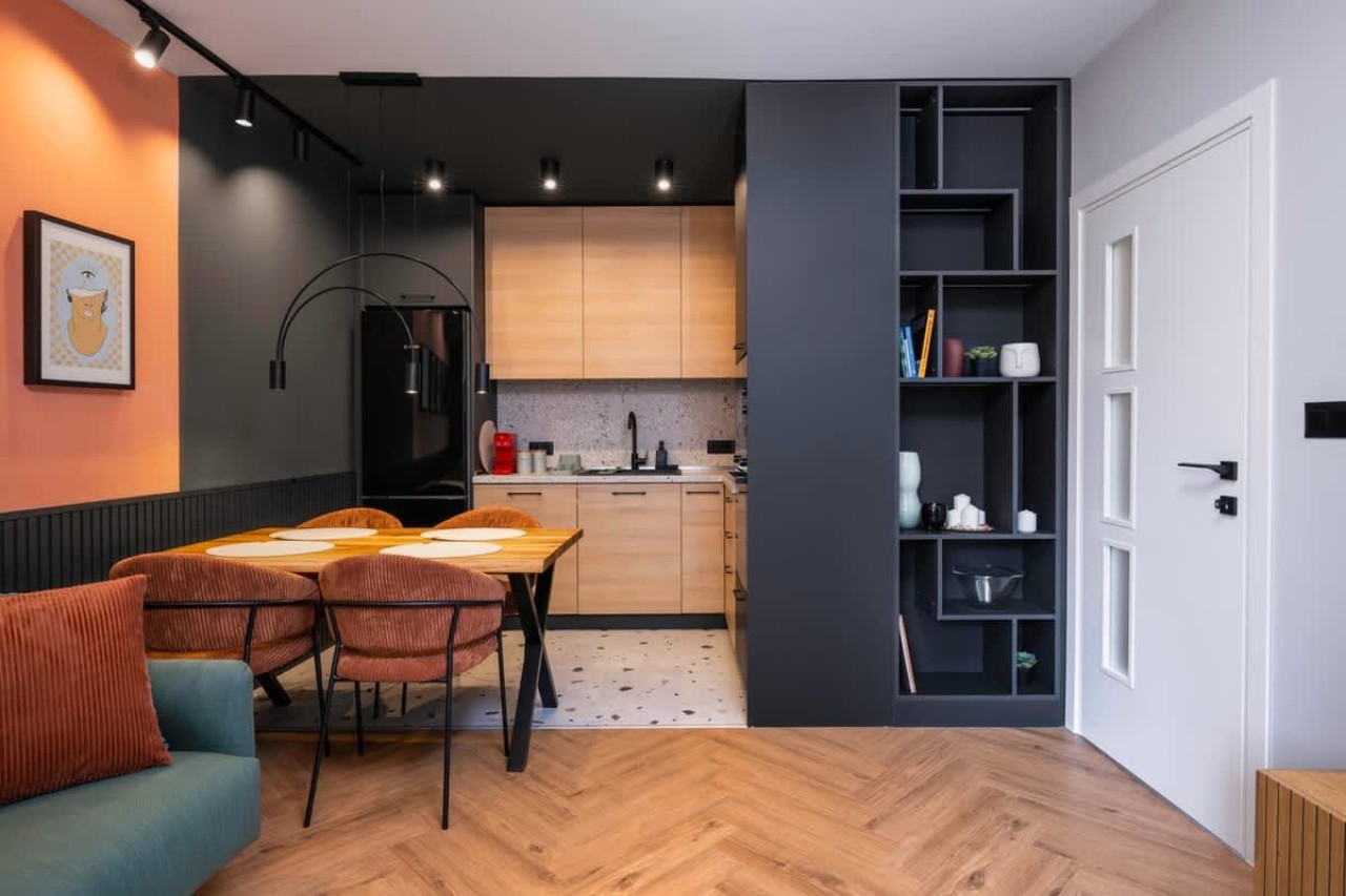 Scoutaround White Logo