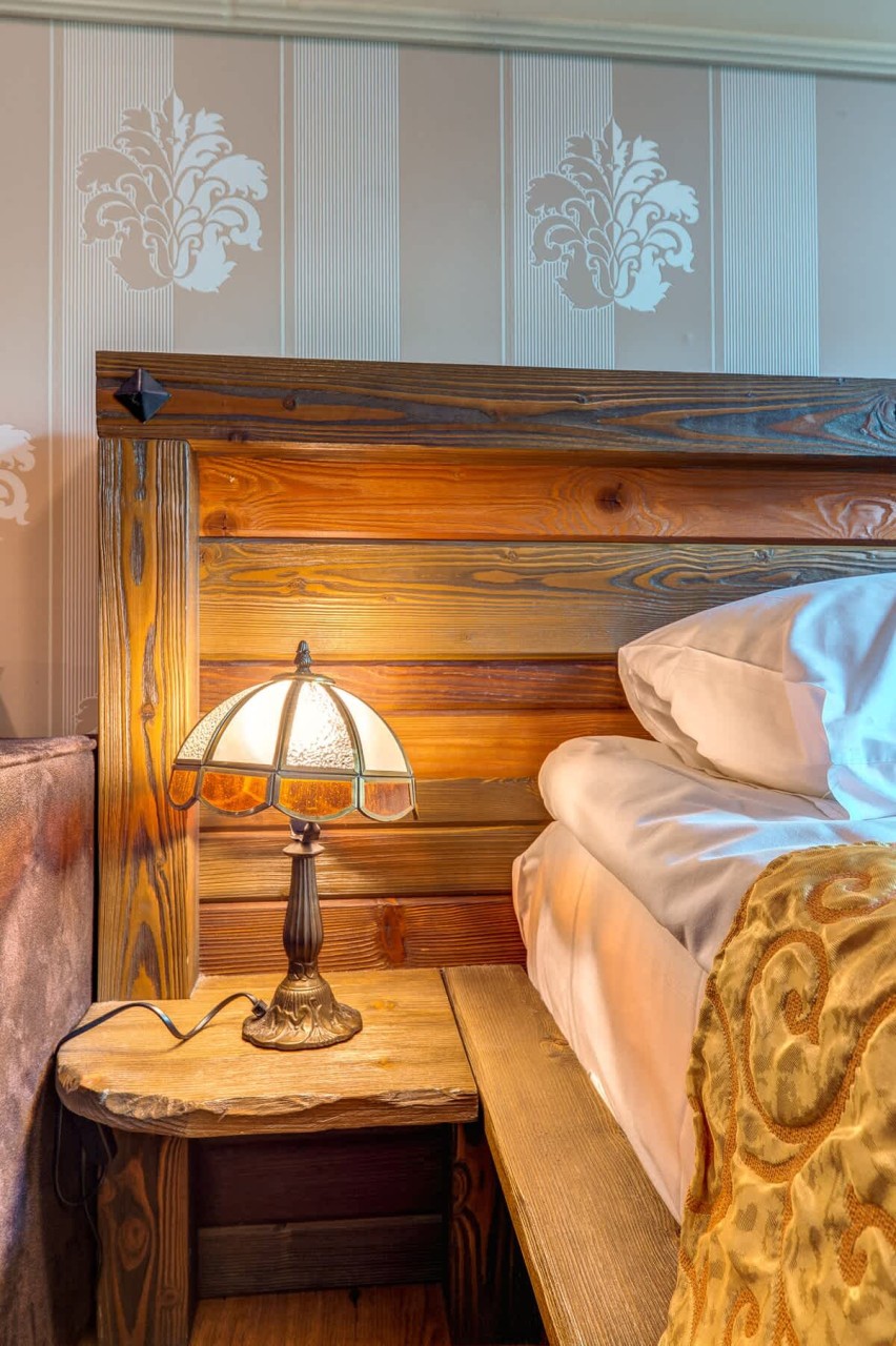 Scoutaround White Logo