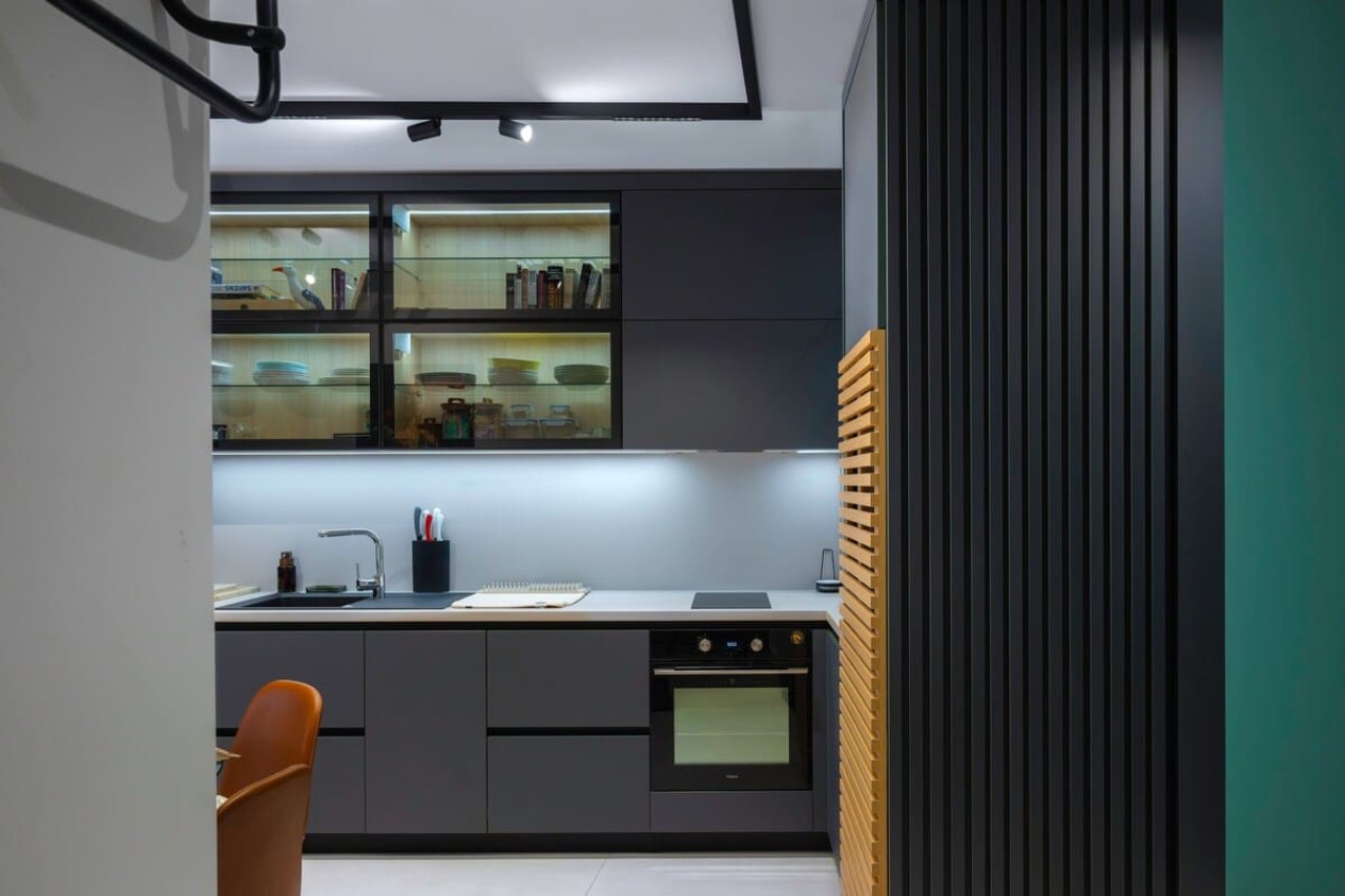 Scoutaround White Logo