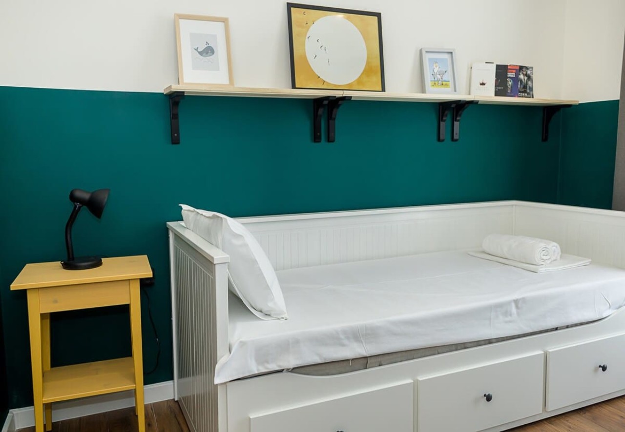 Scoutaround White Logo