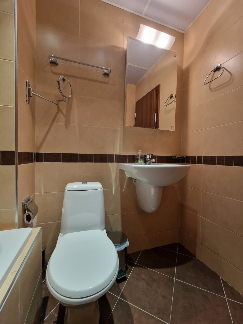 Scoutaround White Logo