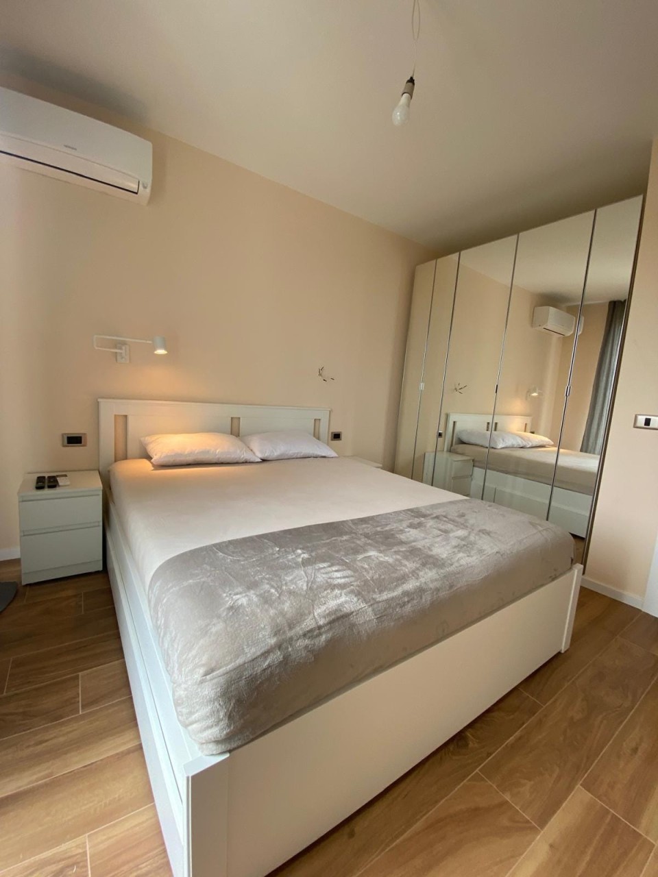 Scoutaround White Logo