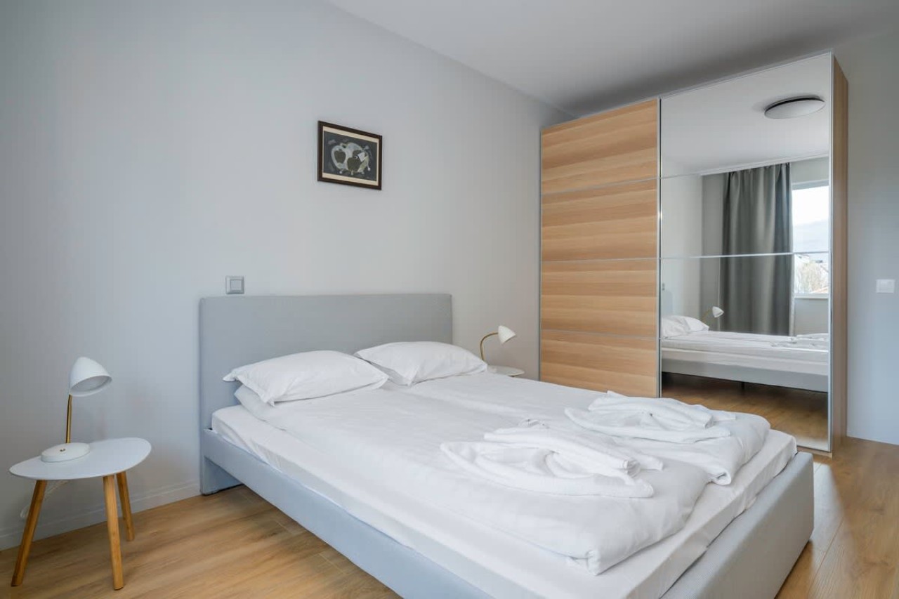 Scoutaround White Logo