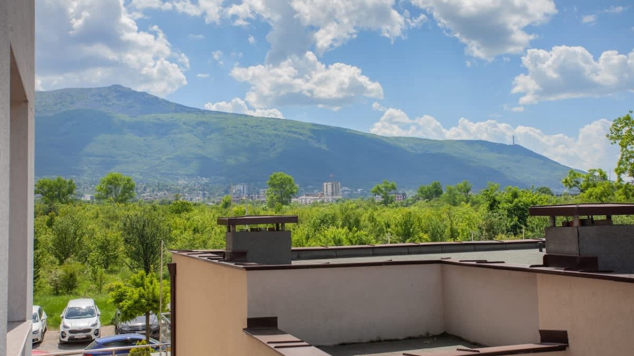 Scoutaround White Logo